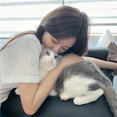 世故的女人